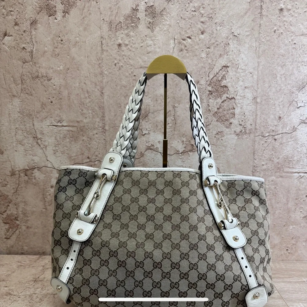EUC Gucci GG canvas Pelham shoulder bag - Picture 6 of 8